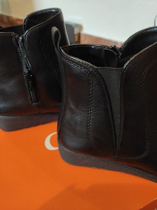 botines de señora de piel marca  comodi