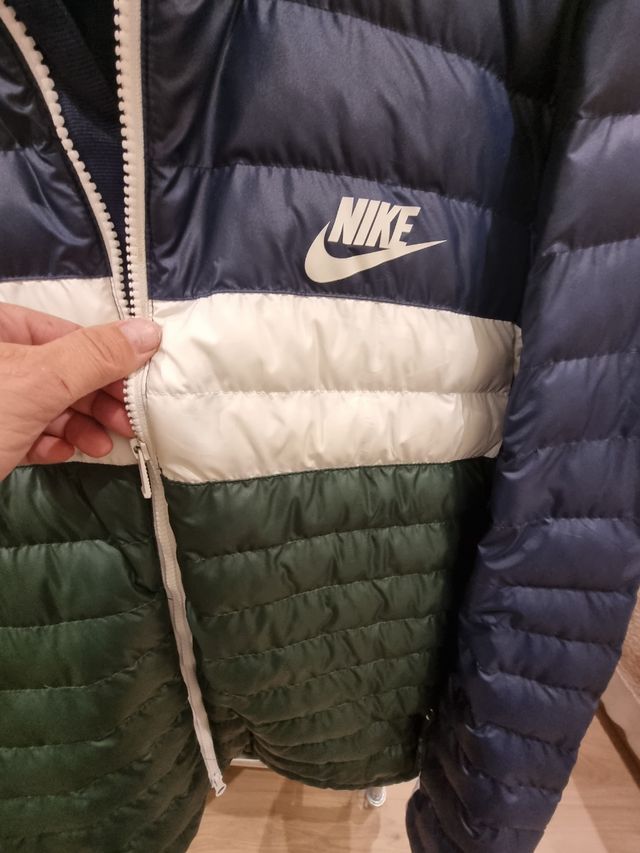 cazadora Nike acolchada