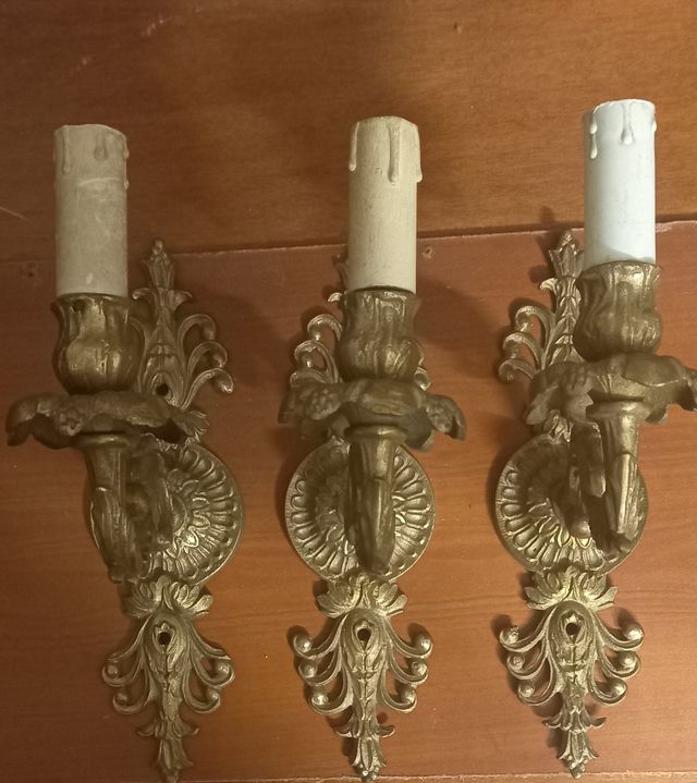 N.3 Applique in Ottone