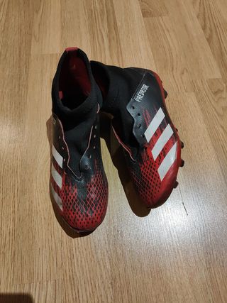 botas de fútbol predator