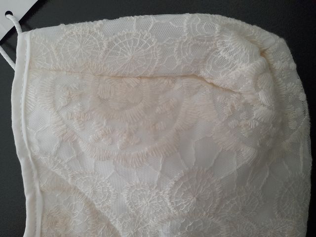 Cuffia per bambina di 1 mese