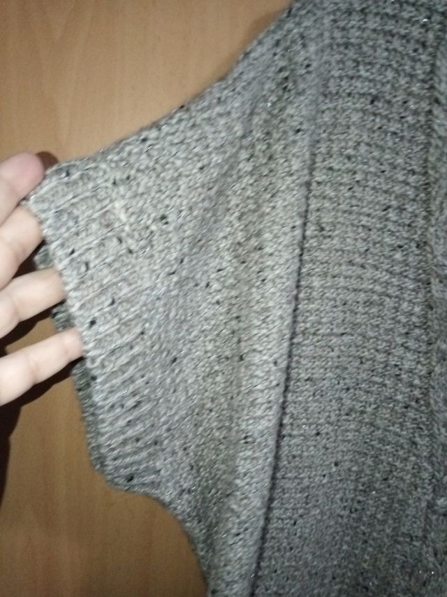 Rebeca marrón brillante