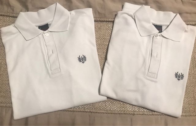 Dos polos blancos, talla 14, manga larga