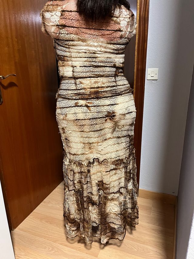 Conjunto beige y marrón Corte Inglés