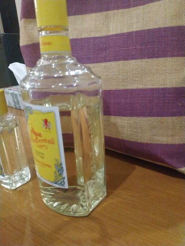 Agua de colonia concentrada Álvarez Gomez
