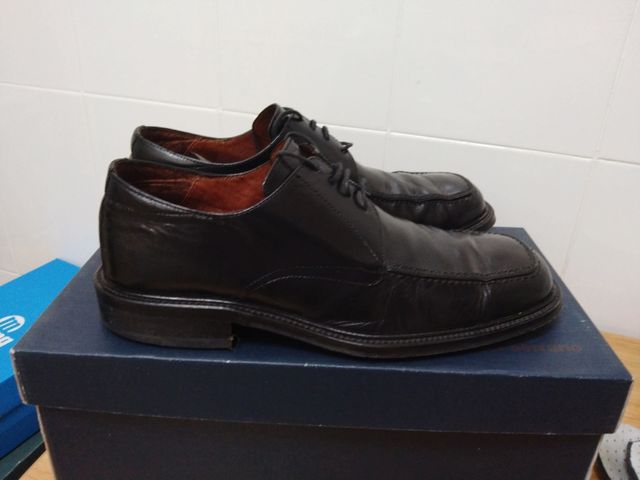 zapatos color negro de caballero N.41