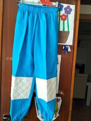 chándal talla 10 nuevo niño