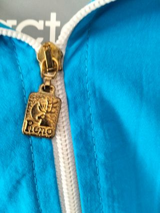chándal talla 10 nuevo niño
