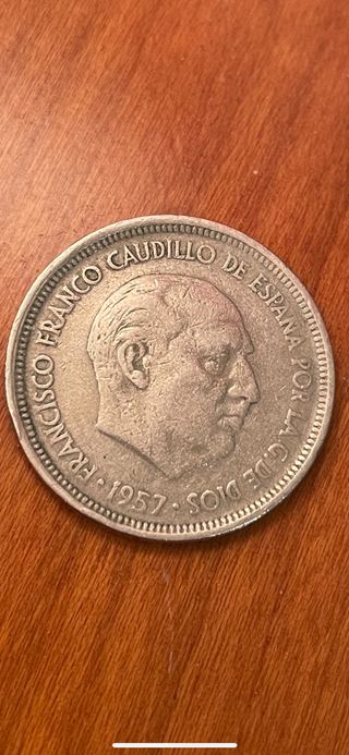  Moneda con error 5 pesetas 1957 * 58 