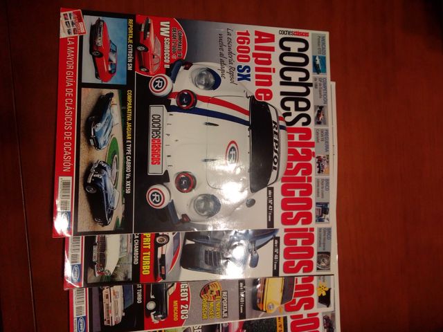REVISTA COCHES CLÁSICOS.