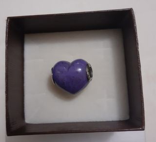 Charm corazón  de Viceroy. Sin estrenar