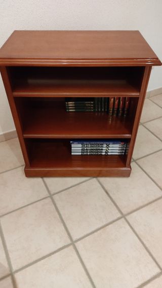 Mesa librería auxiliar. Venta en persona.