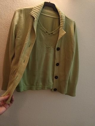 Rebeca y blusa de regalo a juego con el color