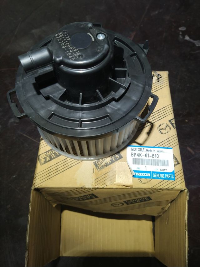 Ventilador calezaccion Mazda3