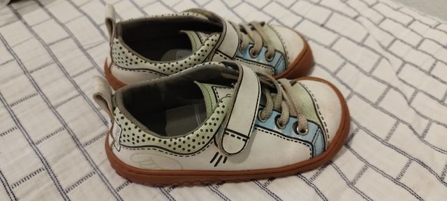 zapato de niño "Zapato feroz" Talla 27