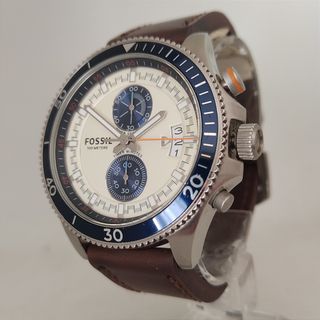 Reloj Fossil 
modelo Wakefield 