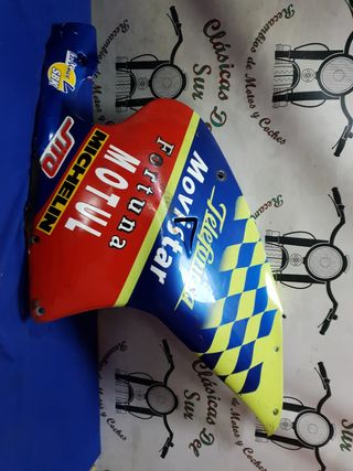 Aprilia rs 50cc  partes carenado derecho 