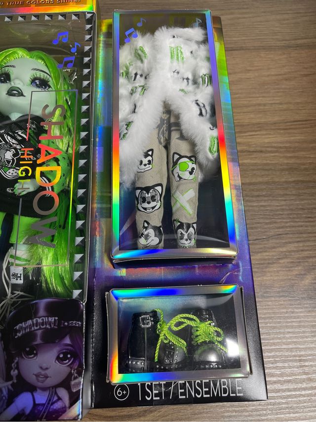 Muñeca Rainbow High Vision Harley Limestone