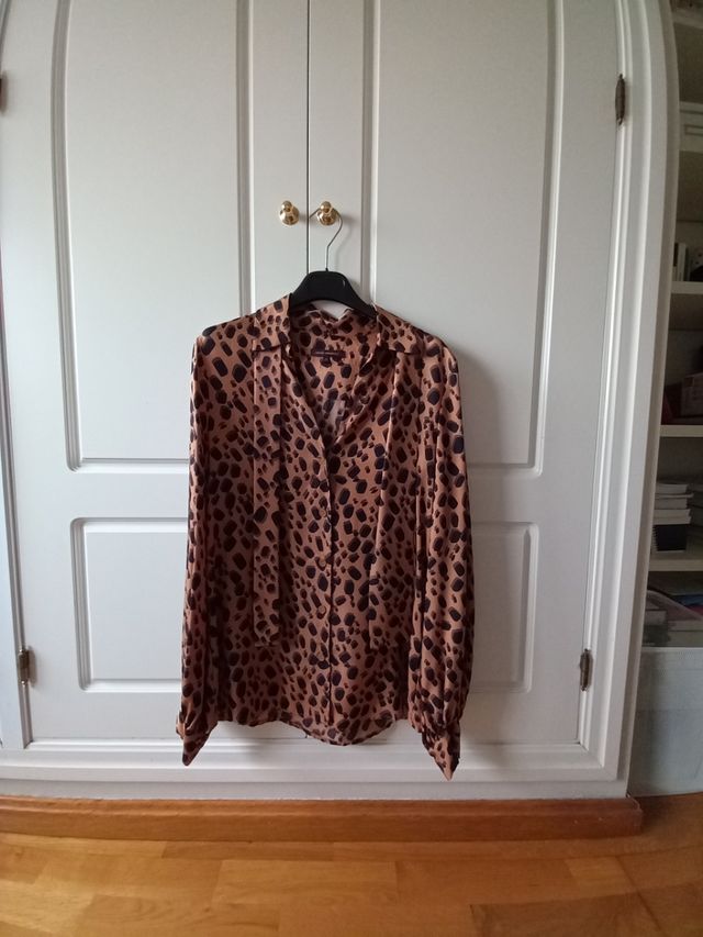 Camisa estampada de Adolfo Domínguez talla 36