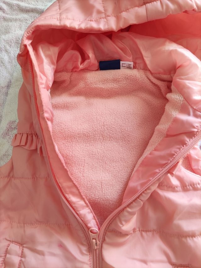 chaleco niña talla 4 años. hasta 104 cm