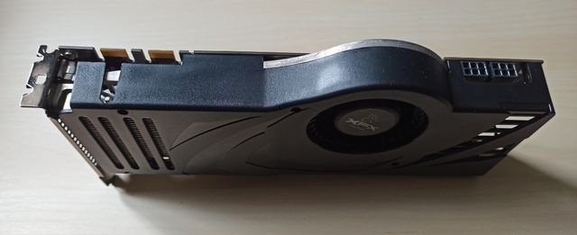 Tarjeta gráfica GeForce 8800 Ultra XFX