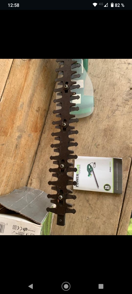 Cortasetos electrico