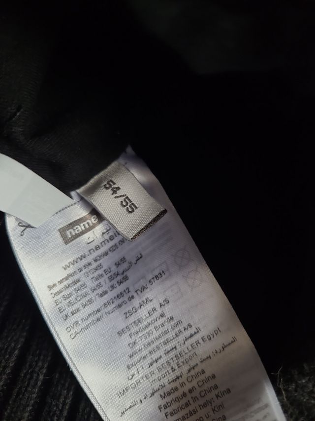 Gorra y polares cuello