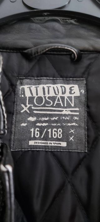 Cazadora negra Losan chico. Talla 16