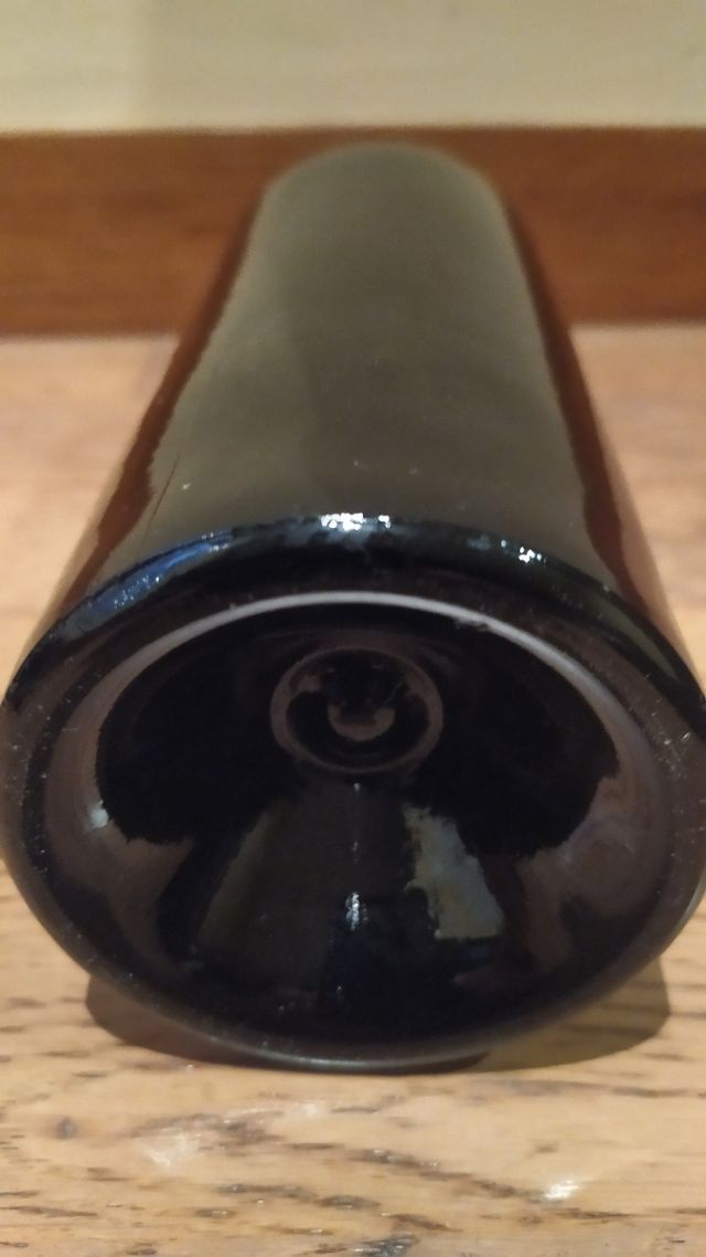 Botella antigua Mackenzie & Co. Ltd. Tres cortados