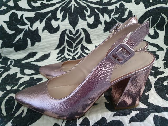 zapatos tacón Rosa charol número 39