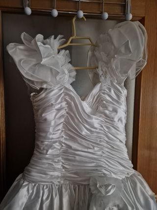 vestido de novia vintage con can-can  (7 FOTOS)