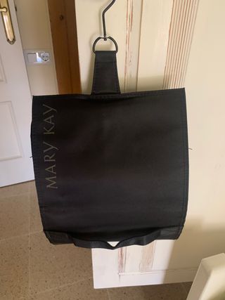 Neceser colgante Mary kay