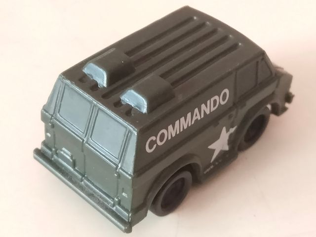 Miniatura Majorette militar