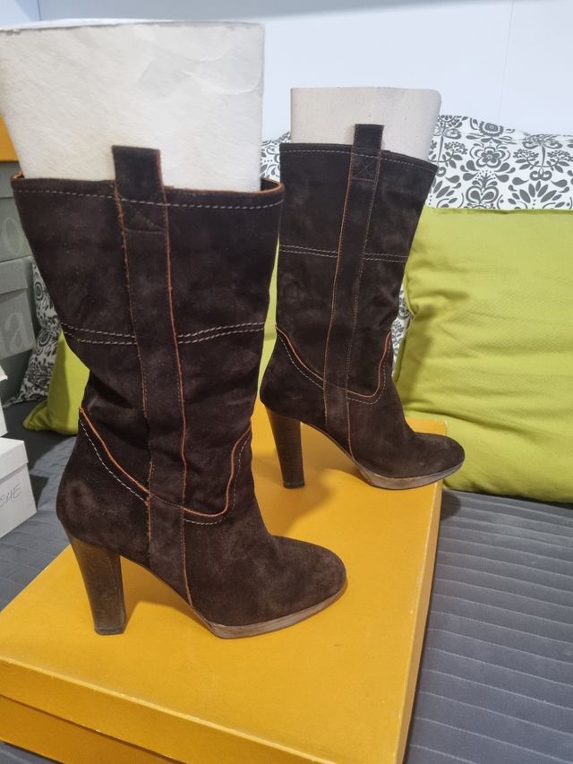 stivaletti marroni camoscio