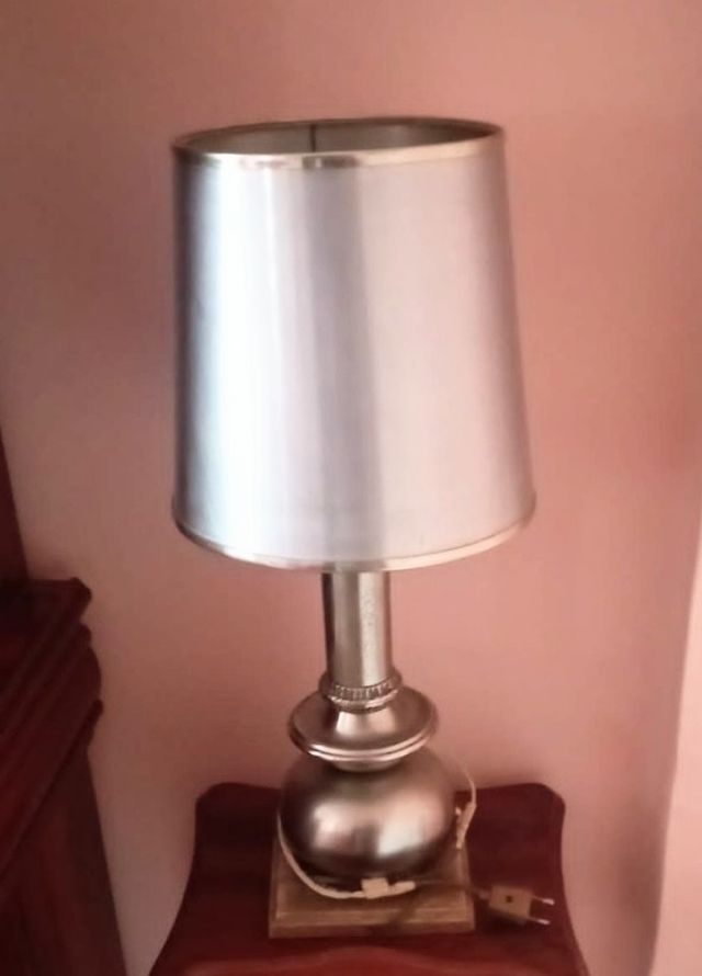 Lampara de mesilla vintage