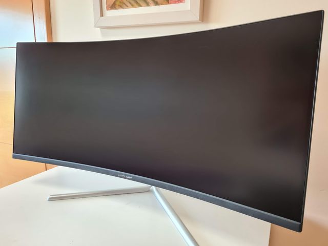 Monitor curvo 34' LC-M34 UWQHD-100-C-V2