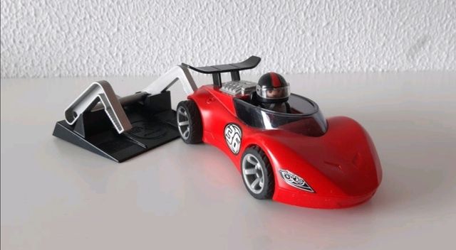 Playmobil. Coche de carreras con propulsor.