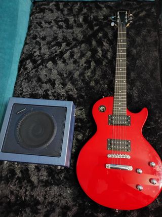 REBAJAS - SOLO QUEDA ESTA + Guitarra roja poder pa