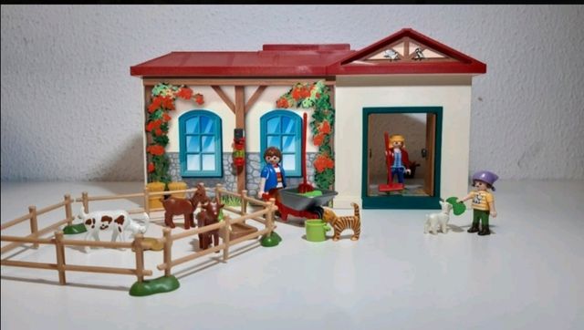 Playmobil. Maletín granja.