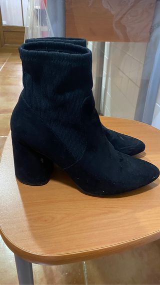 Botín stradivarius. Talla 39
