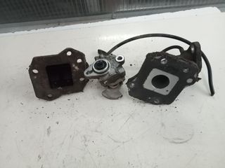 Caja Láminas Y Toma Hyosung Sf 50cc Scooter