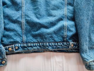 vendo cazadora vaquera levi strauss