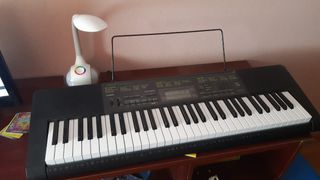 TECLADO ELÉCTRICO CTK2200