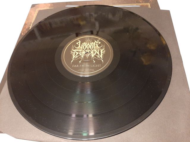 VINILO DE LUNAR SHADOW -FAR FROM LIGHT-