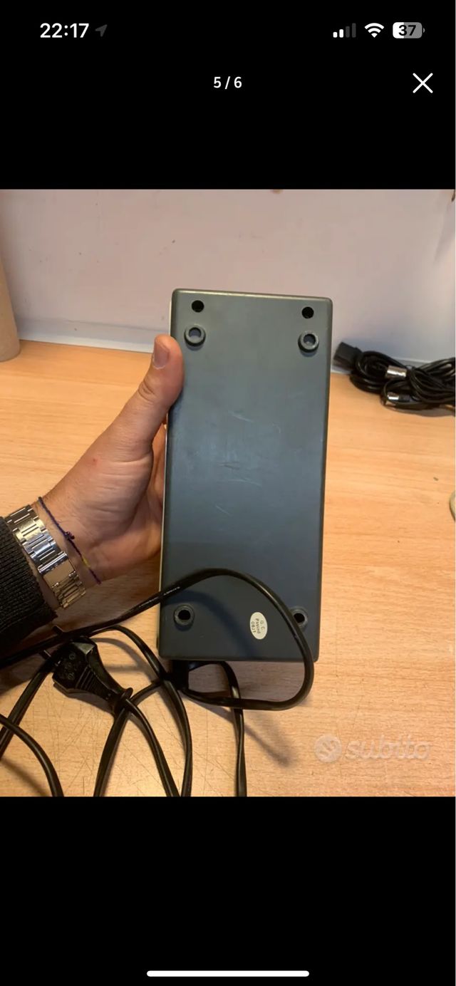 Caricatore batterie e pile 