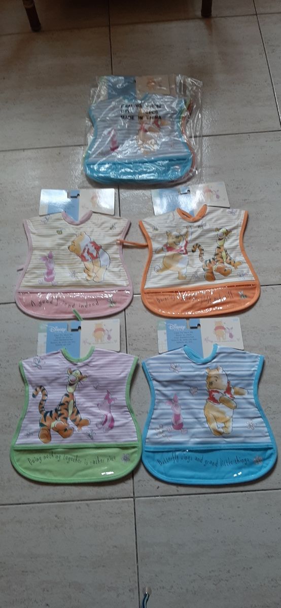 baberos Disney Winnie the Pooh nuevos