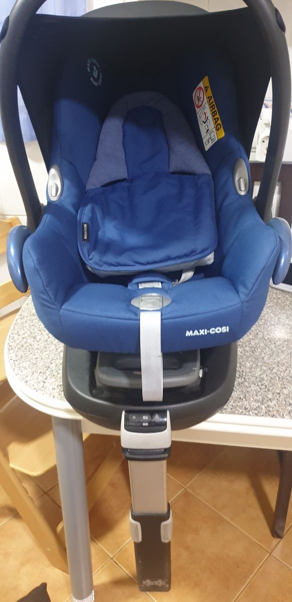MAXICOSI cabrio fix más base family fix
