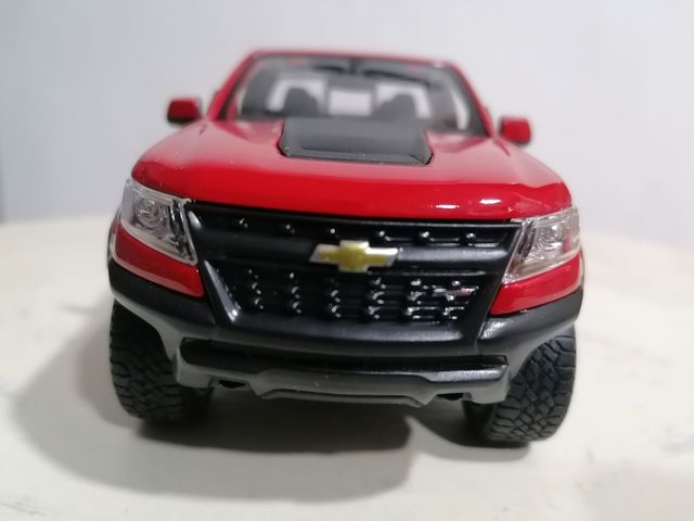 CHEVROLET COLORADO