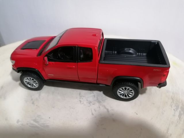 CHEVROLET COLORADO