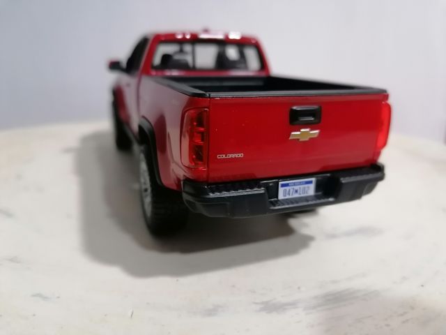 CHEVROLET COLORADO